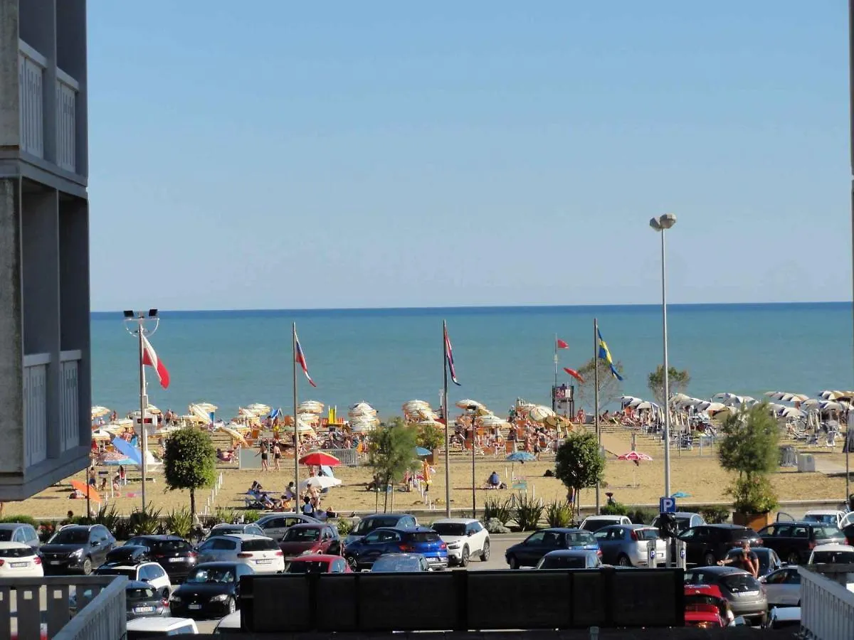 Apartments In Bibione 37068 Italy