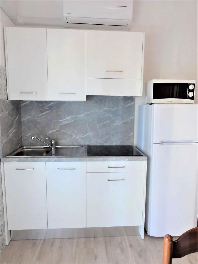 Apartments In Bibione 37068