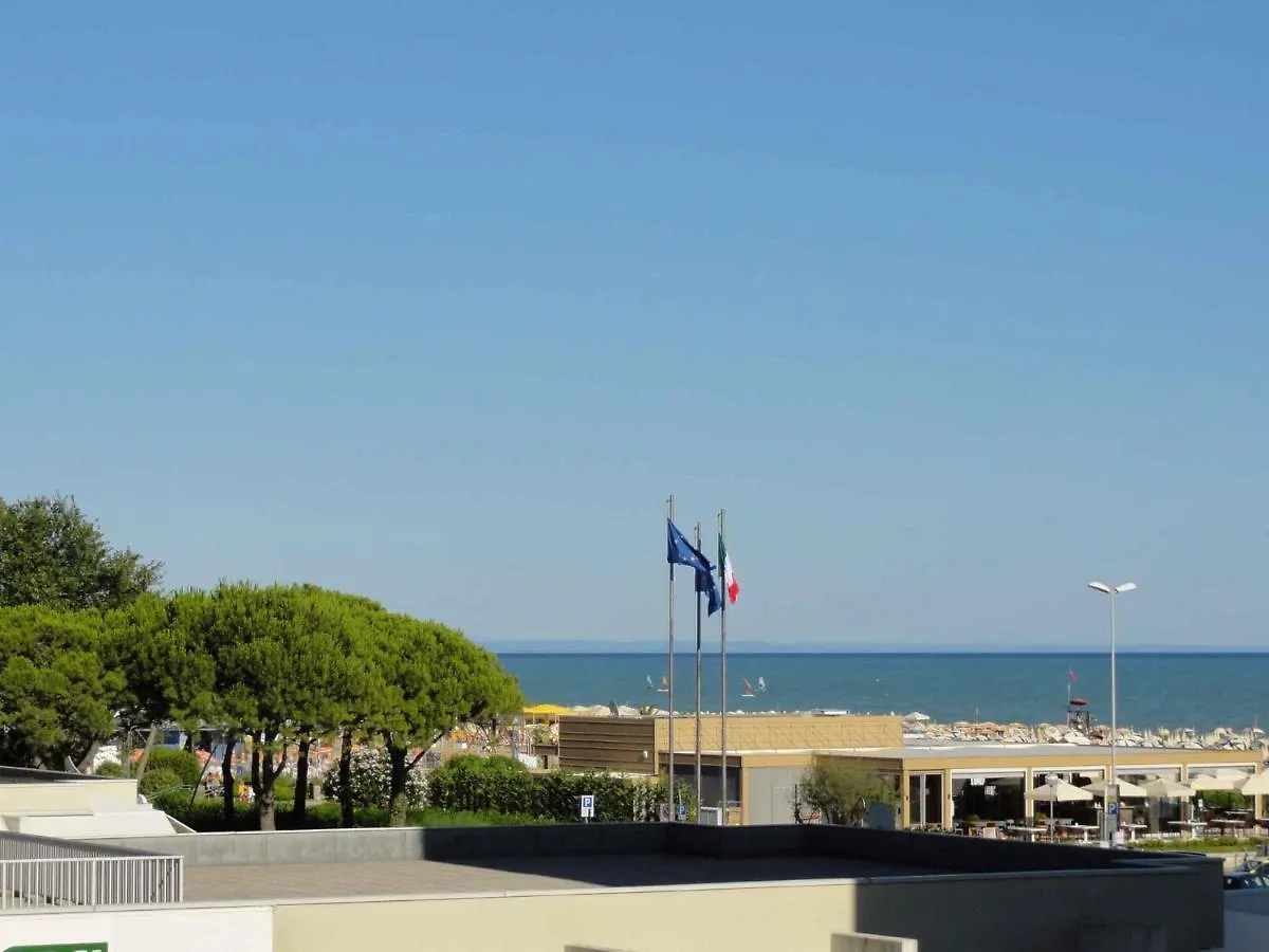Apartments In Bibione 37068 Italy